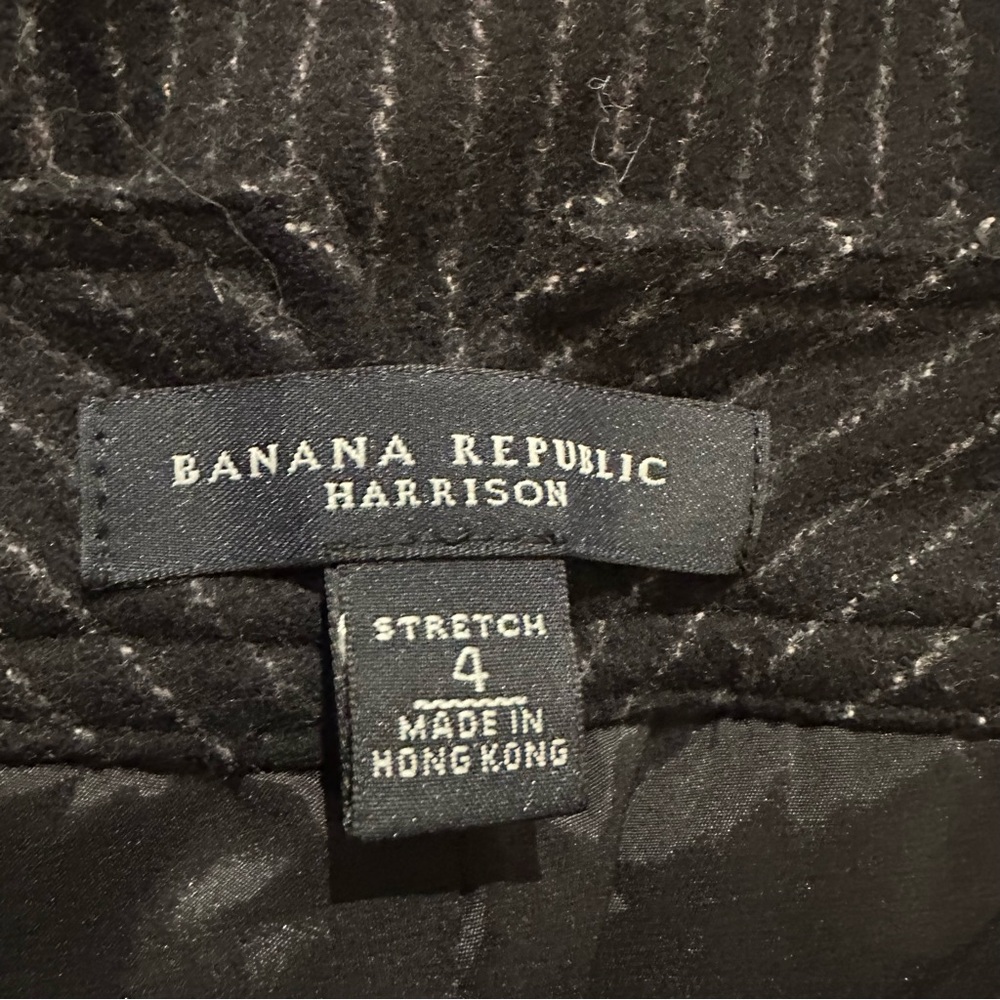 EUC Banana Republic Harrison Black Pinstripe Trousers with stretch. Women’s 4. - Picture 8 of 8